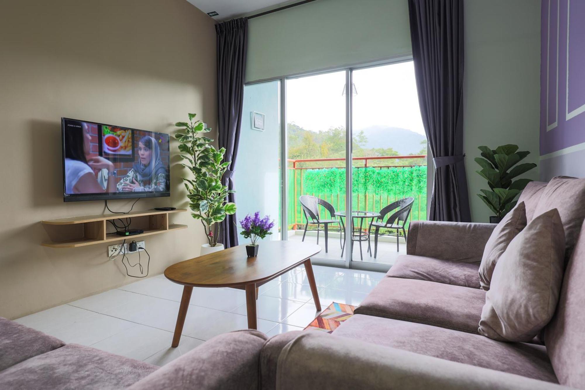 Moonight Luxe Suite, Cameron'S Emerald Avenue Бринчанг Экстерьер фото